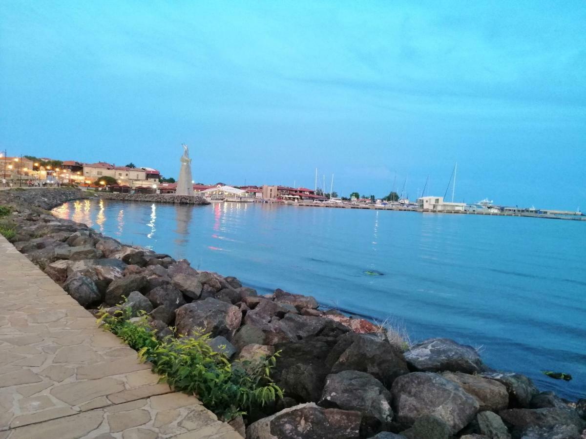 Apartament ,,Edelvais- Lux" Apartment Nesebar Ngoại thất bức ảnh